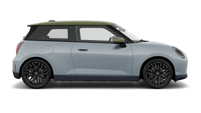MINI Cooper 135kW E Paul Smith Edition 41kWh 3dr Auto Electric Hatchback - Image 2